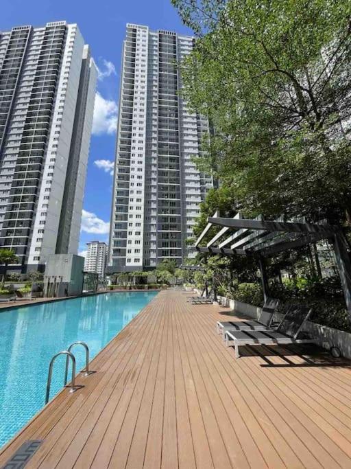 Apartamento Cinema, Karaoke, Swimming Pool, Near Klcc *