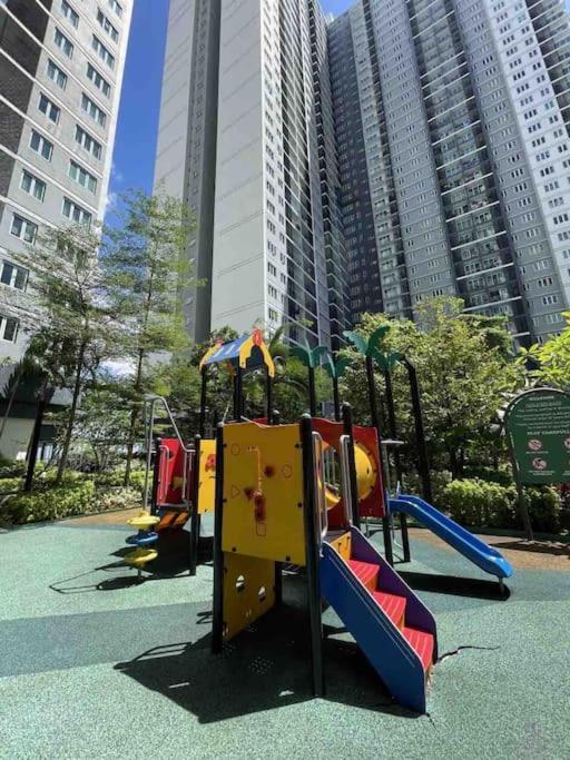 Cinema, Karaoke, Swimming Pool, Near Klcc Apartamento *
