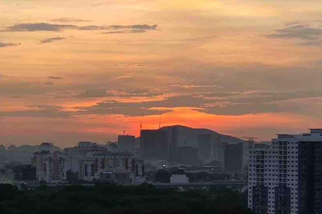 Cinema, Karaoke, Swimming Pool, Near Klcc